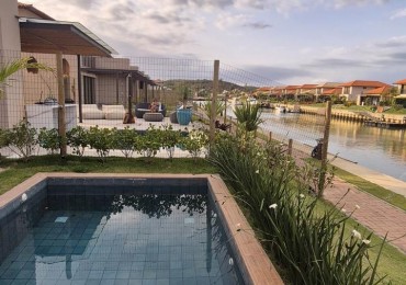 CASA EN VENTA Y ALQUILER TEMPORARIO EN BARRIO PRIVADO DE BUZIOS 