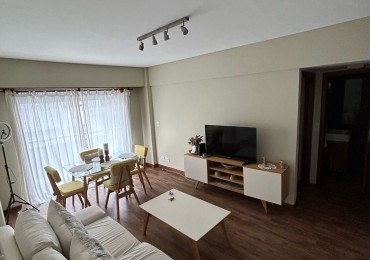 VENTA APTO CREDITO IMPECABLE DEPARTAMENTO 2 AMB RECICLADO CON GRAN BALCON 