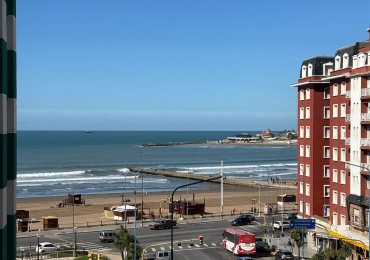 VISTA LATERAL AL MAR Y A PASOS DE LA PLAYA!!! DEPTO 3 AMB C BALCON RECICLADO Y EQUIPADO PUNTA IGLESIA