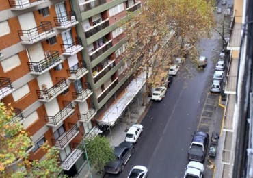 VENTA 1 AMB EXTERNO CON BALCON FRANCES ZONA MICROCENTRO 