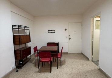 VENTA DEPTO REAL OPORTUNIDAD INVERISONISTAS  2 AMBIENTES AMPLIOS A METROS DE LA PLAYA CENTRO Y CASINO