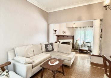 VENTA CASA EN PH 3 AMBIENTES CON DEPENDENCIA, CON MUCHO ESTILO Y GARAGE EN LO MEJOR DE CHAUVIN