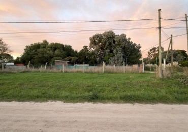 VENTA LOTE  ESQUINA SANTA CLARA DEL MAR PDO MAR CHIQUITA 