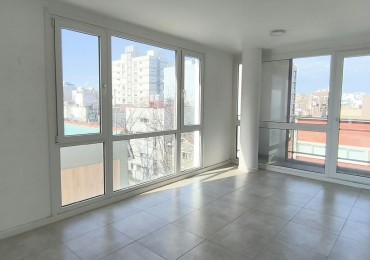 VENTA DEPARTAMENTO 2 AMB.CON BALCON Y COCHERA ZONA CHAUVIN