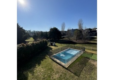 IMPERDIBLE CASA 4 AMBIENTES C PISCINA EN ALQUILER 24 MESES RUMENCO 