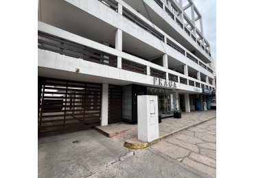 VENTA DEPARTAMENTO 2 AMB CON GRAN COCHERA EN ALEM EXCELENTE PROPIEDAD