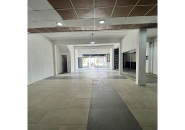 ()ALQUILER DEPOSITO EN FORTUNATO DE LA PLAZA 5400 APTO VARIOS RUBROS