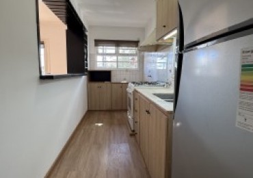 VENTA EXCELENTE DEPTO 3 AMB CON COCHERA EN PARQUE LURO 
