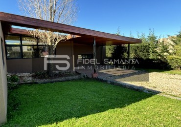 MODERNA CASA 3 AMB EN BARRANCAS SAN BENITO 