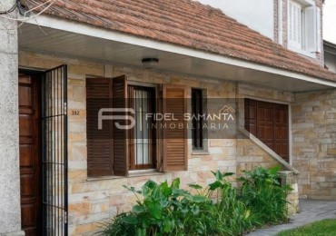 VENTA CASA 3 AMB CON GARAGE PATIO Y LOCAL ESQUINA VILLA PRIMERA